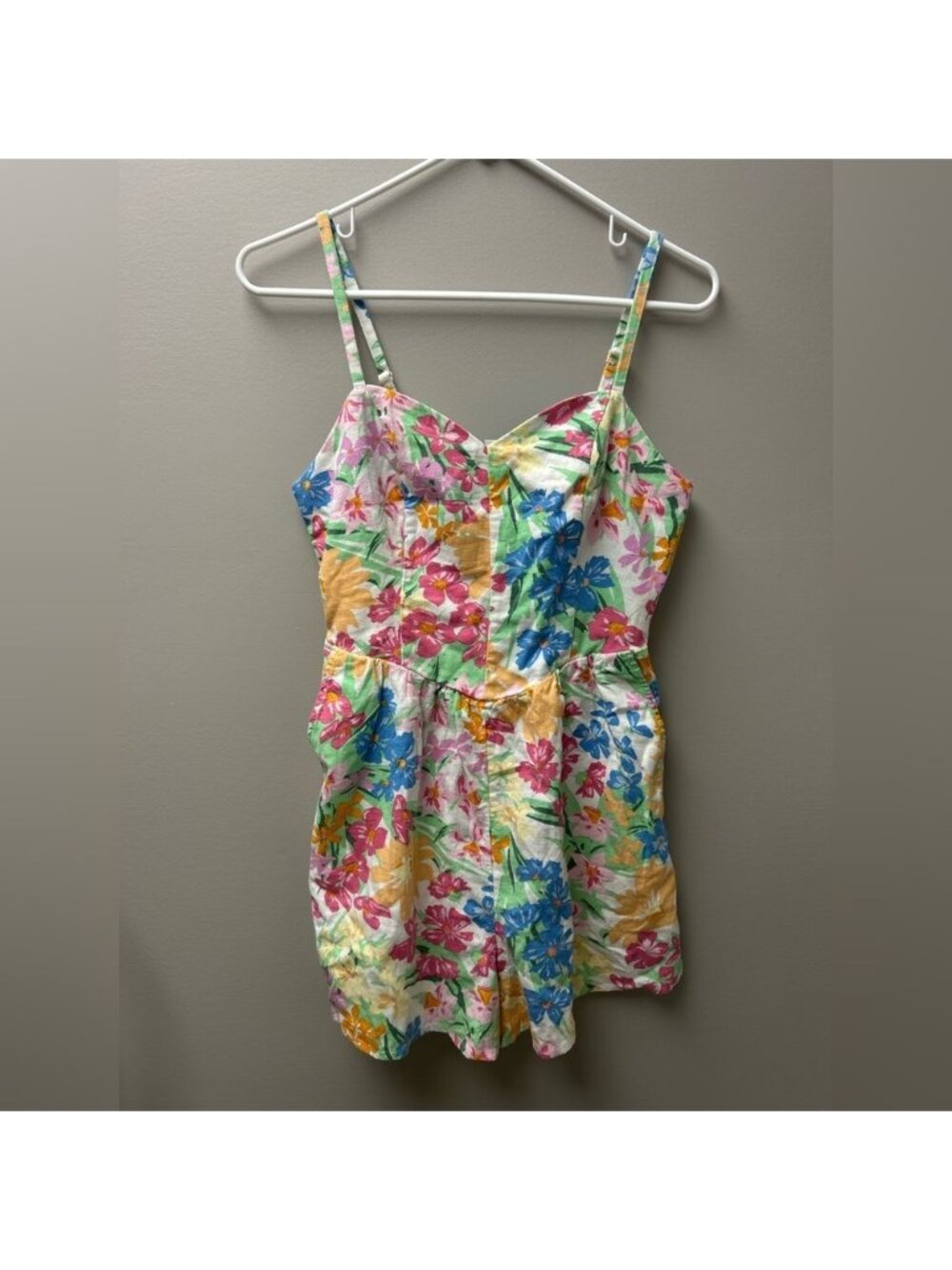 Old Navy Floral Smocked Romper with‎ Cami Straps